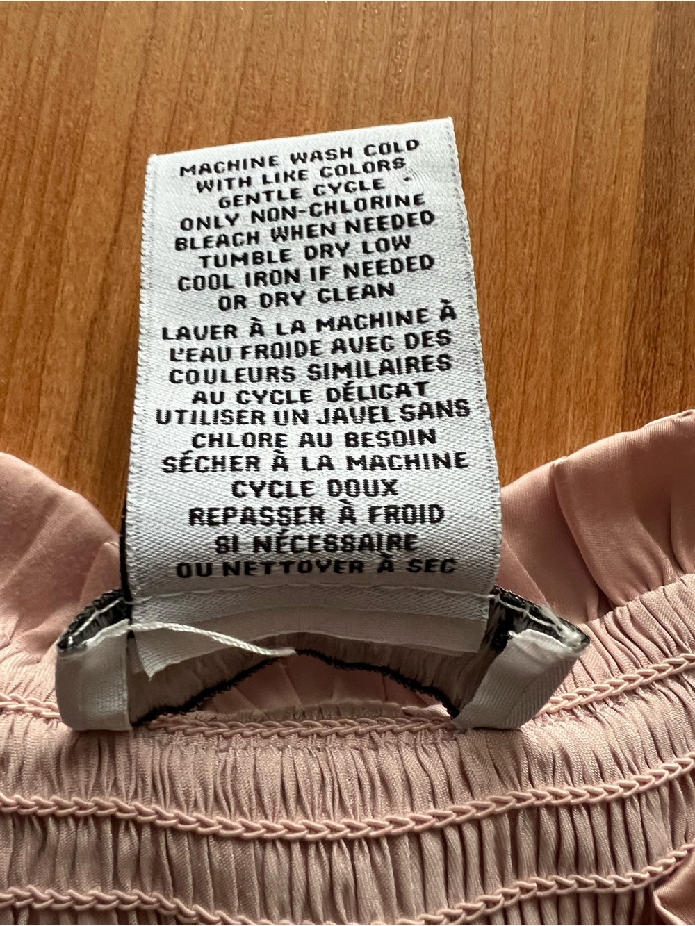 Carmen Marc Valvo Satin Blouse Taupe Tie Neck Size M Fits L - Picture 6 of 11